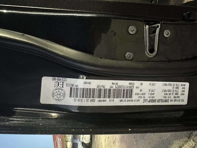 2014 Ram 1500 4WD Crew Cab 140.5" Express - 22971122 - 31