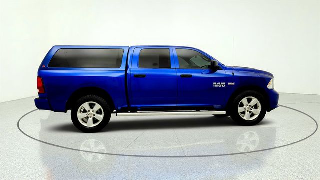 2014 Ram 1500 4WD Crew Cab 140.5" Express - 23055633 - 3