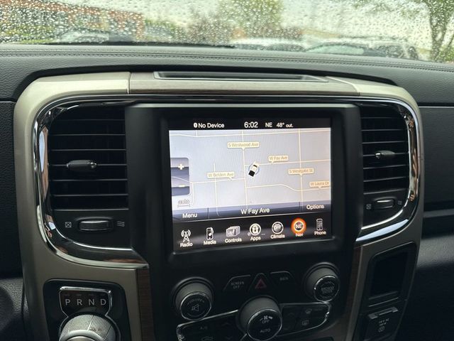 2014 Ram 1500 4WD Crew Cab 140.5" Laramie - 23022283 - 12