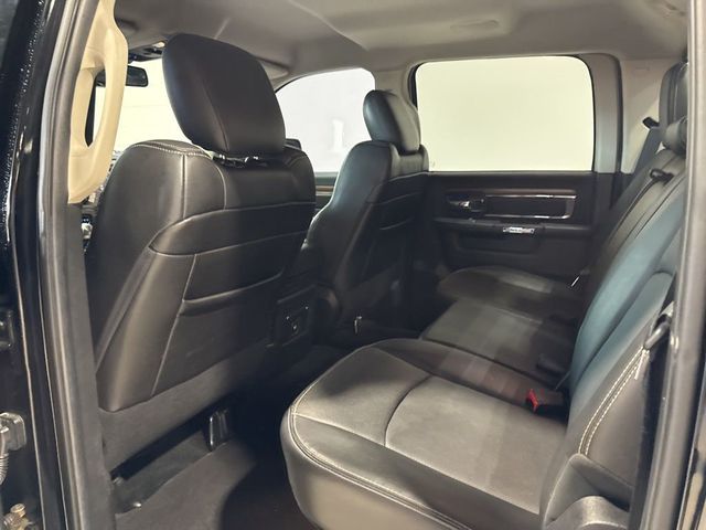 2014 Ram 1500 4WD Crew Cab 140.5" Laramie - 23022283 - 39