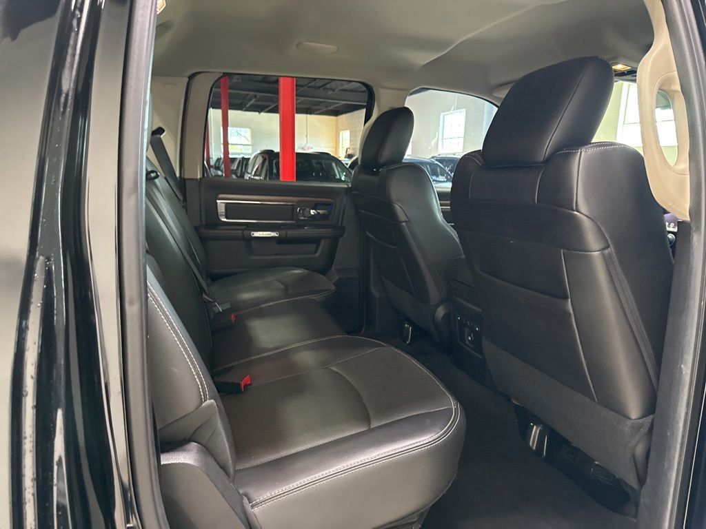 2014 Ram 1500 4WD Crew Cab 140.5" Laramie - 23022283 - 47