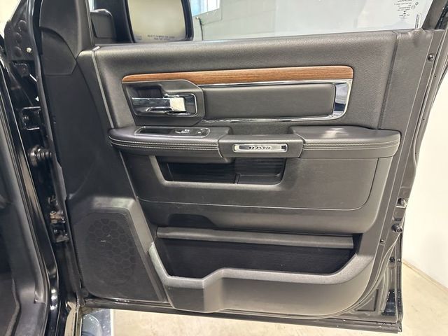 2014 Ram 1500 4WD Crew Cab 140.5" Laramie - 23022283 - 53