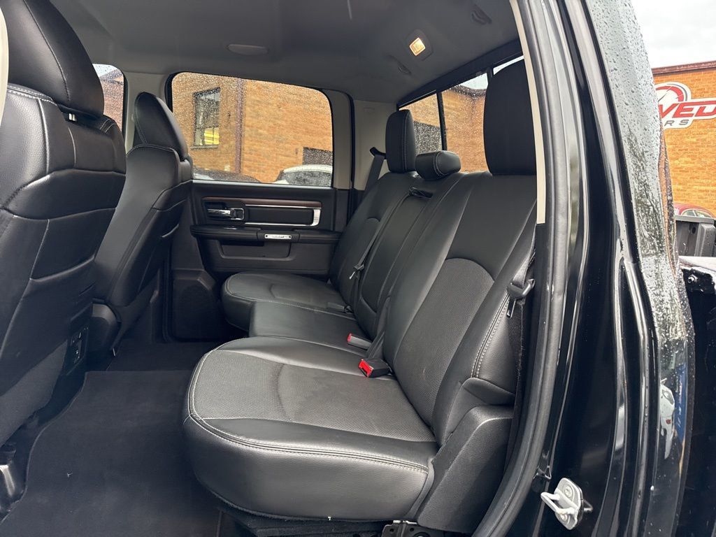 2014 Ram 1500 4WD Crew Cab 140.5" Laramie - 23022283 - 7