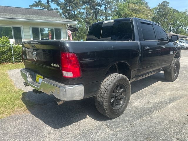 2014 Ram 1500 4WD Crew Cab 140.5" SLT - 23023768 - 4