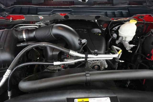 2014 Ram 1500 4WD Crew Cab 140.5" Sport - 23000873 - 28