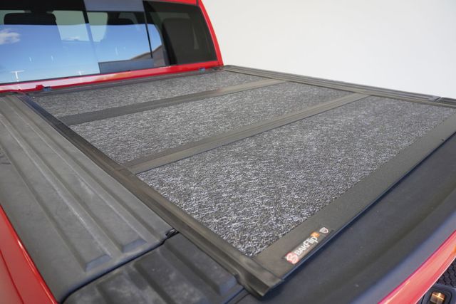 2014 Ram 1500 4WD Crew Cab 140.5" Sport - 23000873 - 6