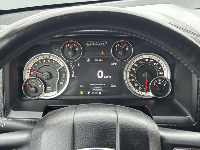 2014 Ram 1500 4WD Crew Cab 140.5" Sport - 22997389 - 24