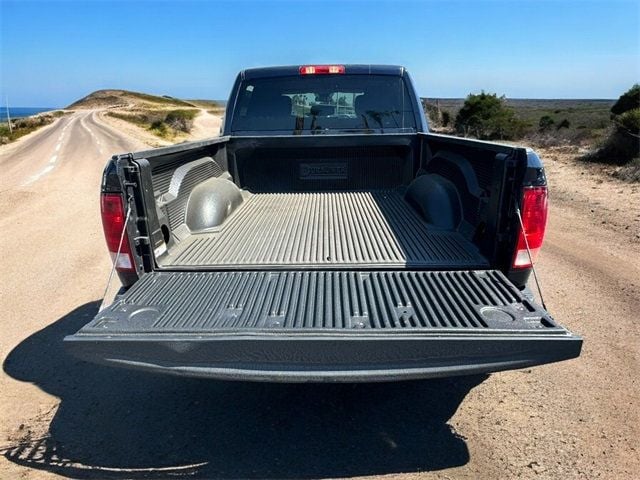 2014 Ram 1500 4WD Crew Cab 140.5" Tradesman - 22558290 - 36