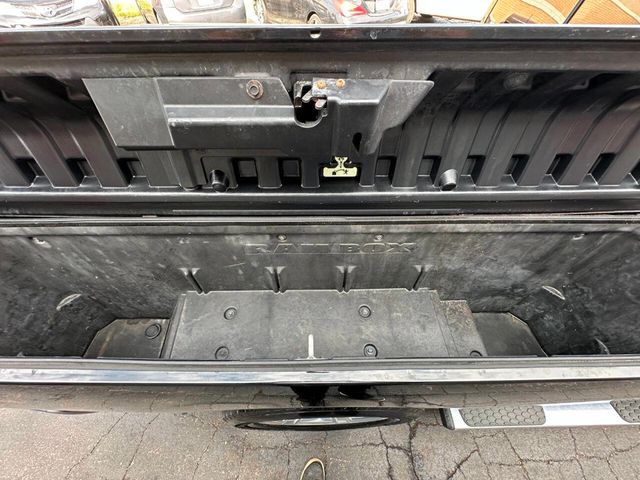 2014 Ram 1500 4WD Crew Cab 149" Laramie Limited - 22890553 - 10