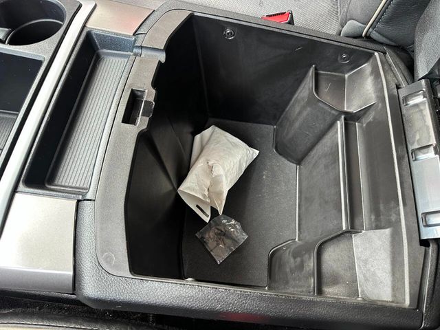 2014 Ram 1500 4WD Crew Cab 149" Laramie Limited - 22890553 - 59