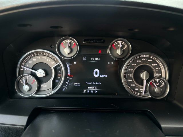 2014 Ram 1500 4WD Crew Cab 149" Laramie Limited - 22890553 - 60