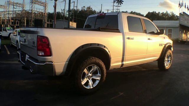 2014 Ram 1500 4WD Crew Cab 149" SLT - 22662423 - 7