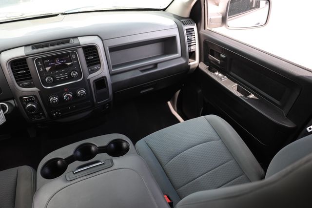 2014 Ram 1500 4WD Quad Cab 140.5" Tradesman - 23023679 - 24