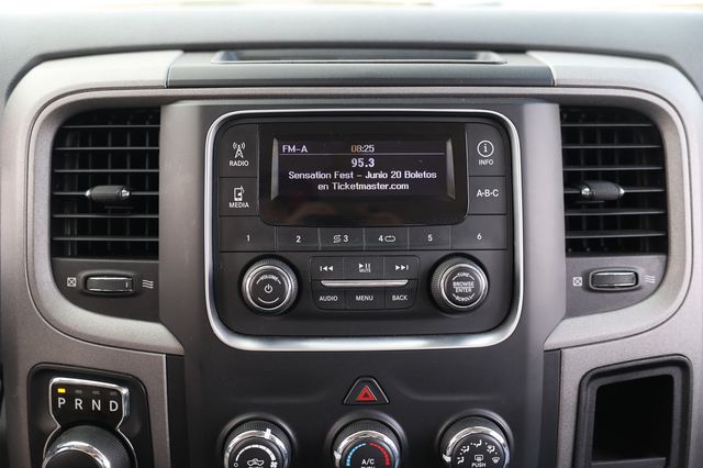 2014 Ram 1500 4WD Quad Cab 140.5" Tradesman - 23023679 - 34