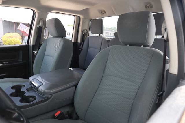 2014 Ram 1500 4WD Quad Cab 140.5" Tradesman - 23023679 - 8