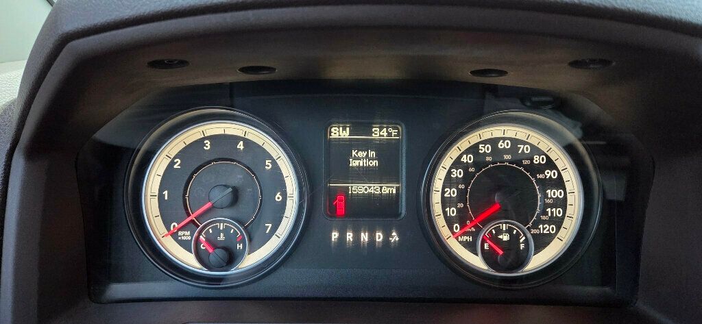 2014 Ram 1500 4x4 CLEAN Premium Wheels Crew Cab Southern 615-293-2896 - 22989331 - 28