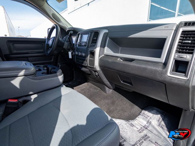 2014 Ram 1500 4X4, CREW CAB, 140.5" EXPRESS, HEMI, 20" WHEELS, RAM CHARGER PKG - 23000356 - 23