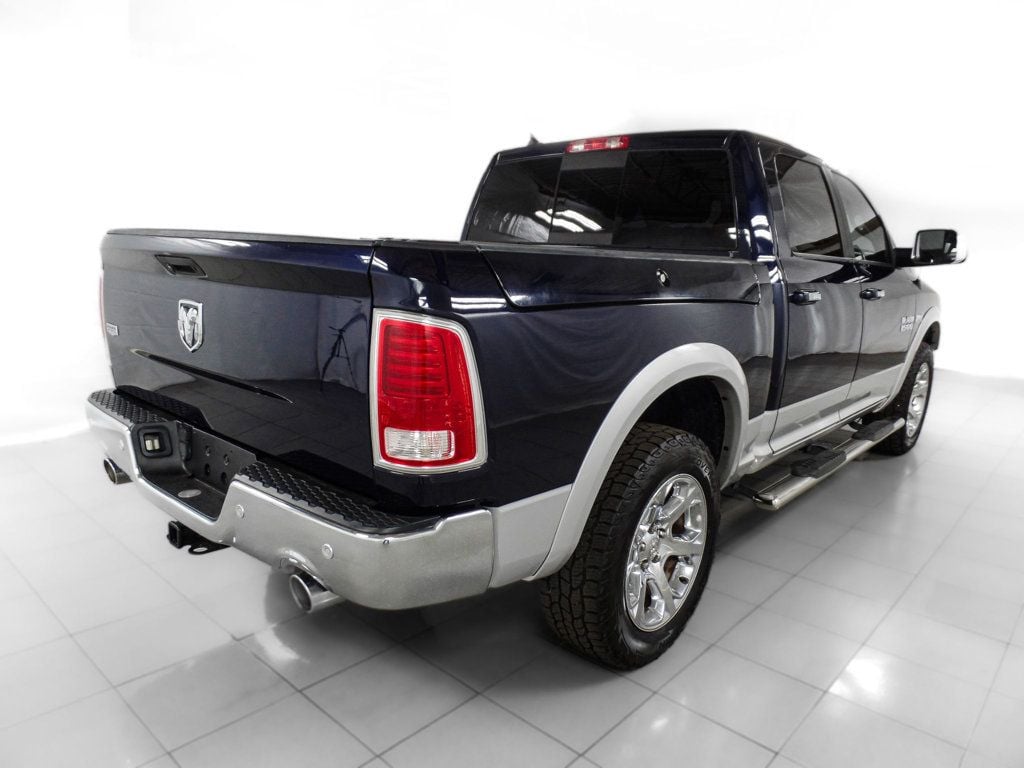 2014 Ram 1500 CREW CAB LARAMIE - 22577342 - 4