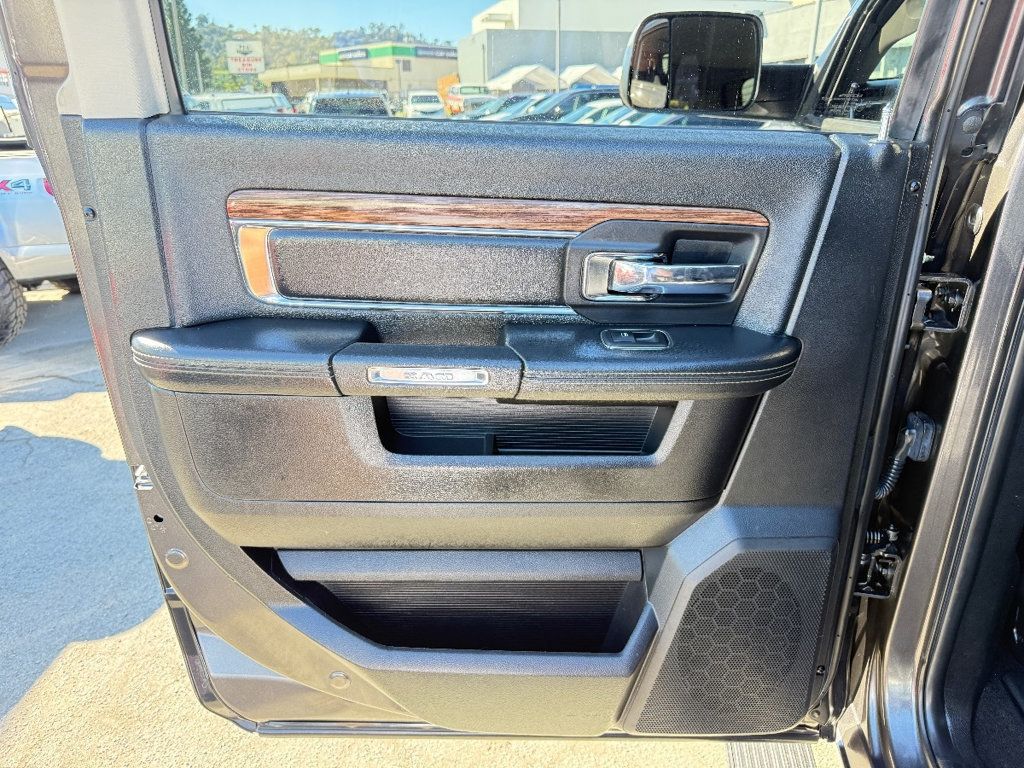 2014 Ram 2500 4WD Crew Cab 149" Laramie - 22943298 - 13