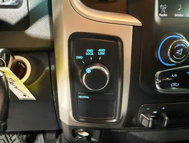 2014 Ram 2500 4WD Mega Cab 160.5" Big Horn - 22910774 - 15