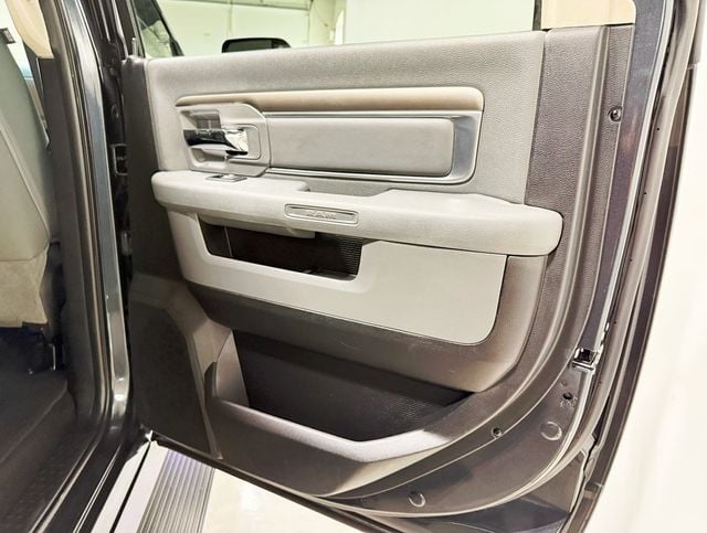 2014 Ram 2500 4WD Mega Cab 160.5" Big Horn - 22910774 - 37