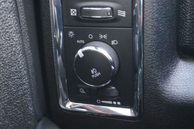 2014 Ram 2500 LARAMIE, 4X4, DIESEL, LIFTED, PREMIUM WHEELS, ALL TERRAIN TIRES - 22976532 - 25