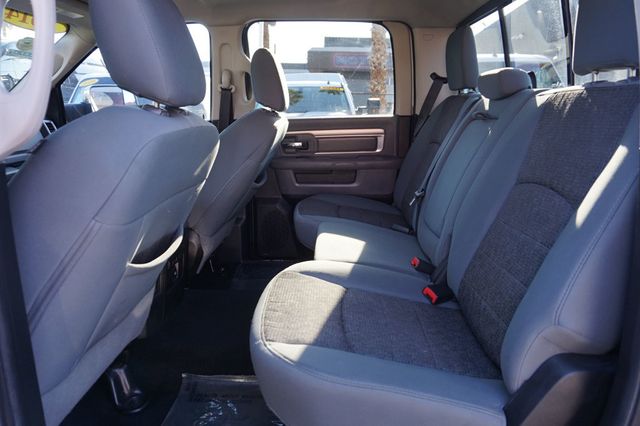 2014 Ram 3500 3500 DIESEL, 4WD, BIG HORN, 35" TIRES, RUNNING BOARDS - 23042805 - 17