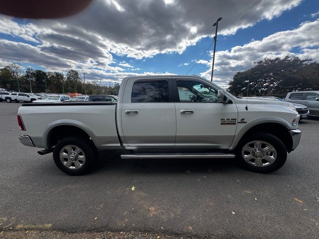 2014 Ram 3500 4WD Crew Cab 149" Laramie - 22936697 - 3