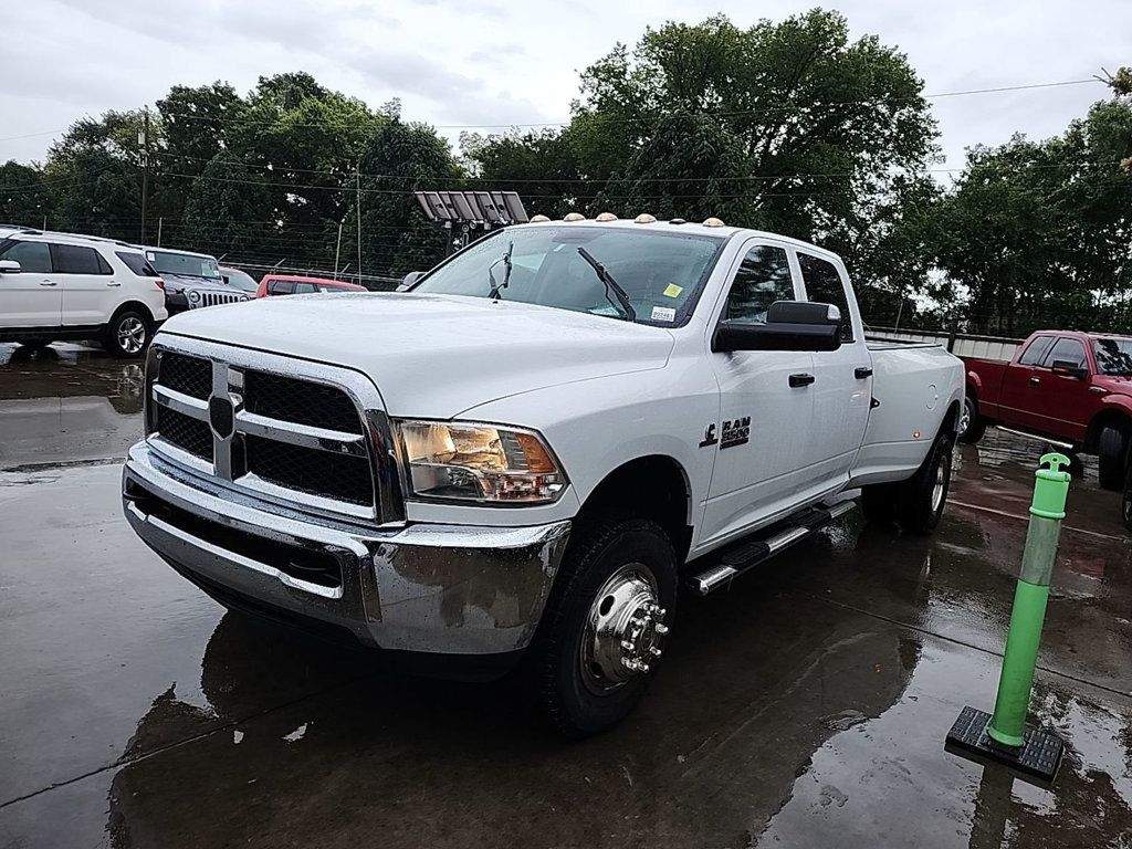 2014 Ram 3500 4WD Crew Cab 169" Tradesman - 23096165 - 0