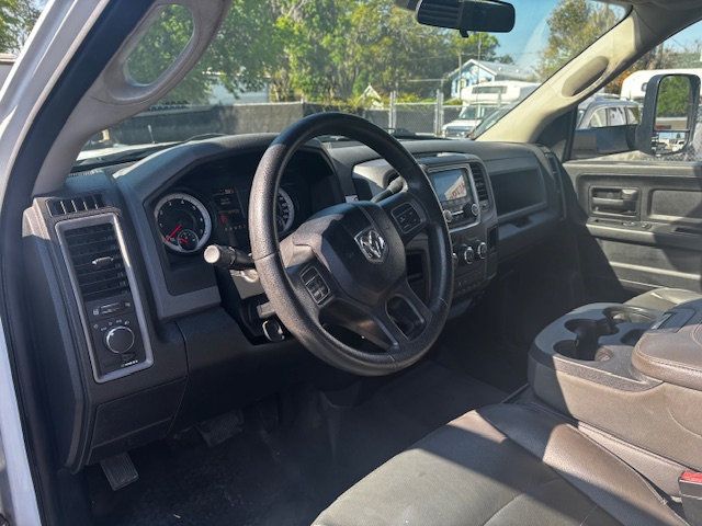 2014 Ram 3500 STAKE BED - 22997480 - 3