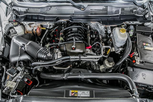 2014 Ram 4500 RAM 4500 4X4 * 6.4 HEMI * 11' BRADFORD HAULER * LOCAL TRADE - 15236882 - 16