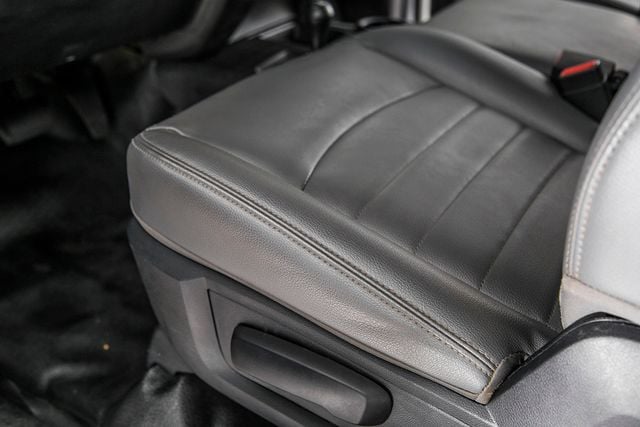 2014 Ram 4500 RAM 4500 4X4 * 6.4 HEMI * 11' BRADFORD HAULER * LOCAL TRADE - 15236882 - 25