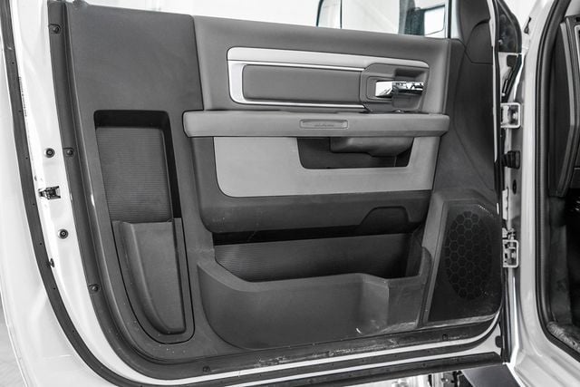 2014 Ram 4500 RAM 4500 4X4 * 6.4 HEMI * 11' BRADFORD HAULER * LOCAL TRADE - 15236882 - 27