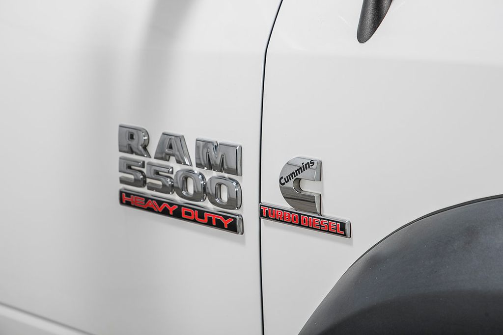 2014 Ram 5500 4WD Crew Cab 173" WB 60" CA Tradesman - 18134175 - 10