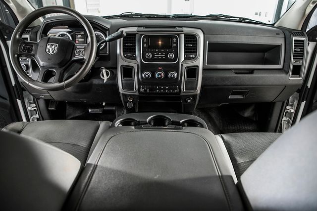2014 Ram 5500 4WD Crew Cab 173" WB 60" CA Tradesman - 18134175 - 18