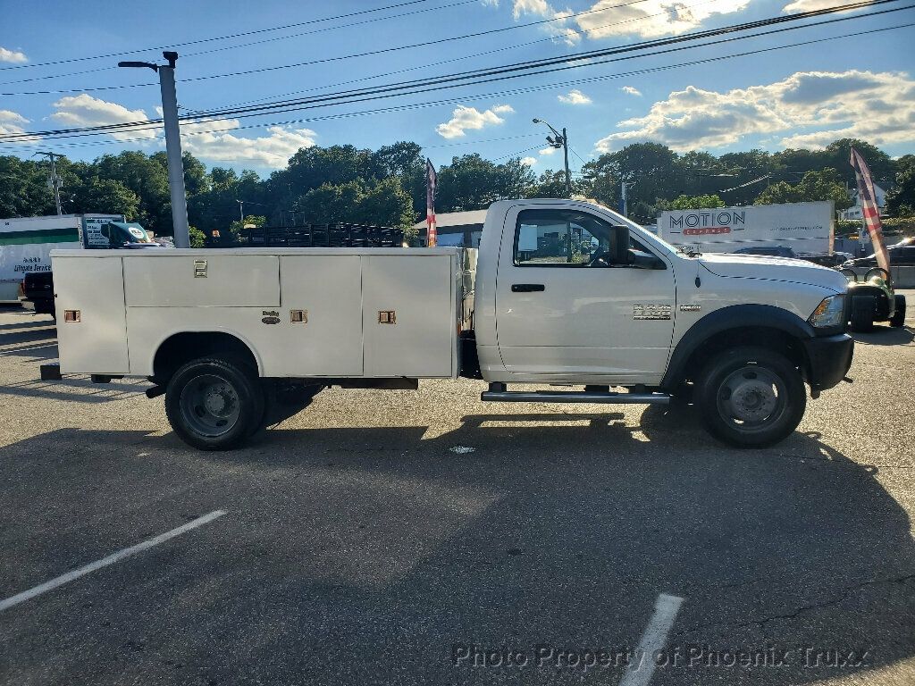 2014 Ram 5500 Tradesman photo 2