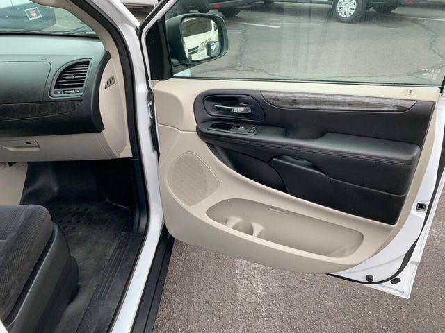 2014 Ram Cargo Van 119" WB Tradesman Low miles - 22987123 - 21