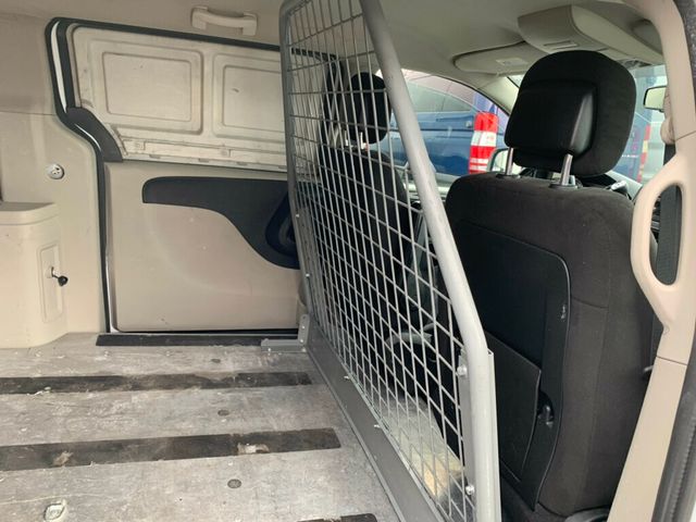 2014 Ram Cargo Van 119" WB Tradesman Low miles - 22987123 - 29