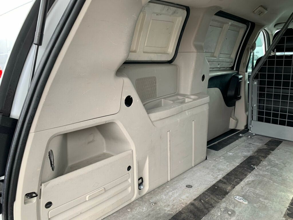 2014 Ram Cargo Van 119" WB Tradesman Low miles - 22987123 - 3