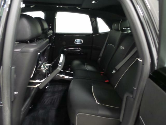 2014 Rolls-Royce Ghost 4dr Sedan - 15400164 - 5