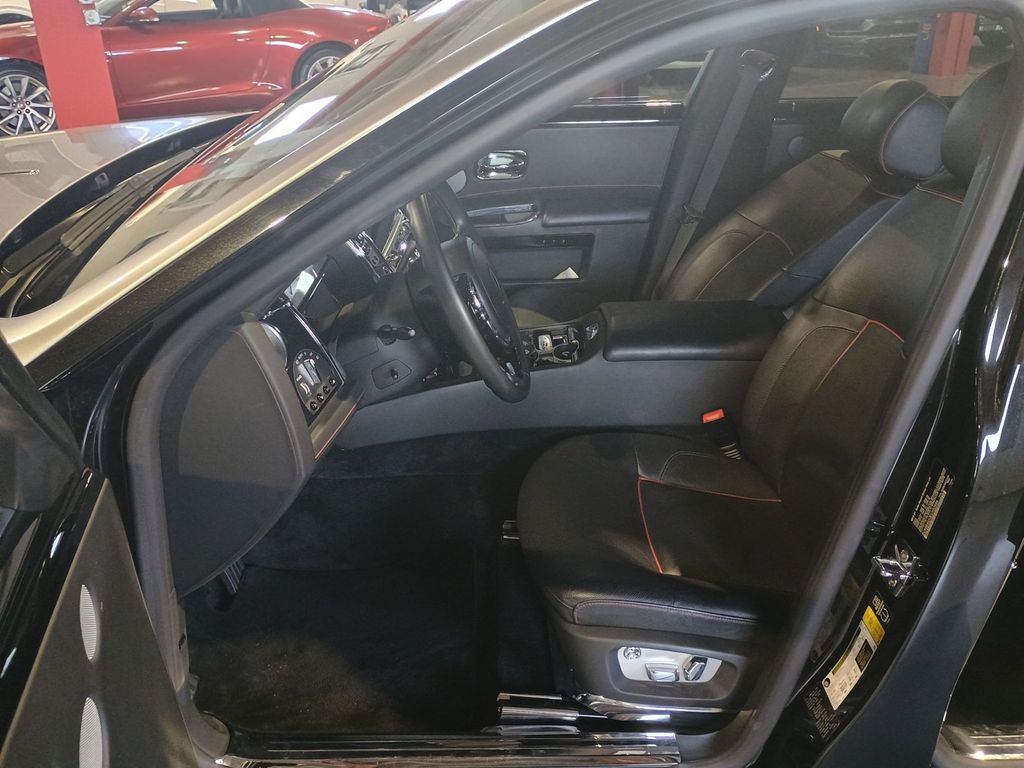 2014 Rolls-Royce Ghost 4dr Sedan Clean Carfax - 23020119 - 14