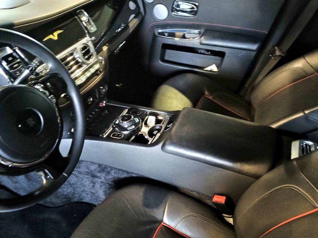2014 Rolls-Royce Ghost 4dr Sedan Clean Carfax - 23020119 - 19
