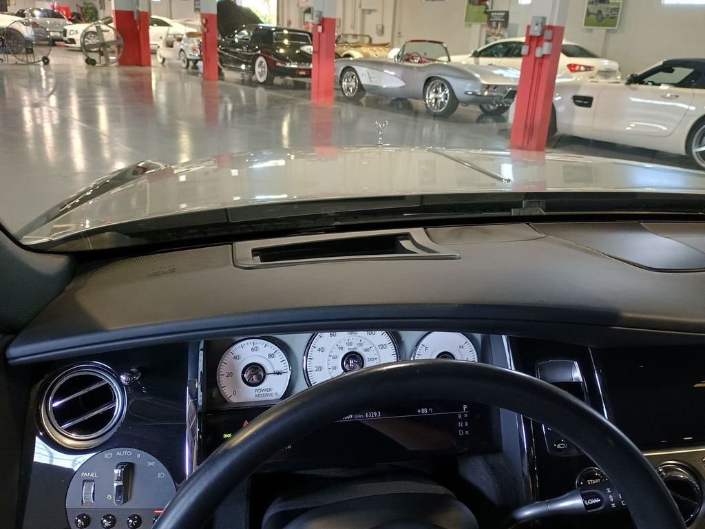 2014 Rolls-Royce Ghost 4dr Sedan Clean Carfax - 23020119 - 23