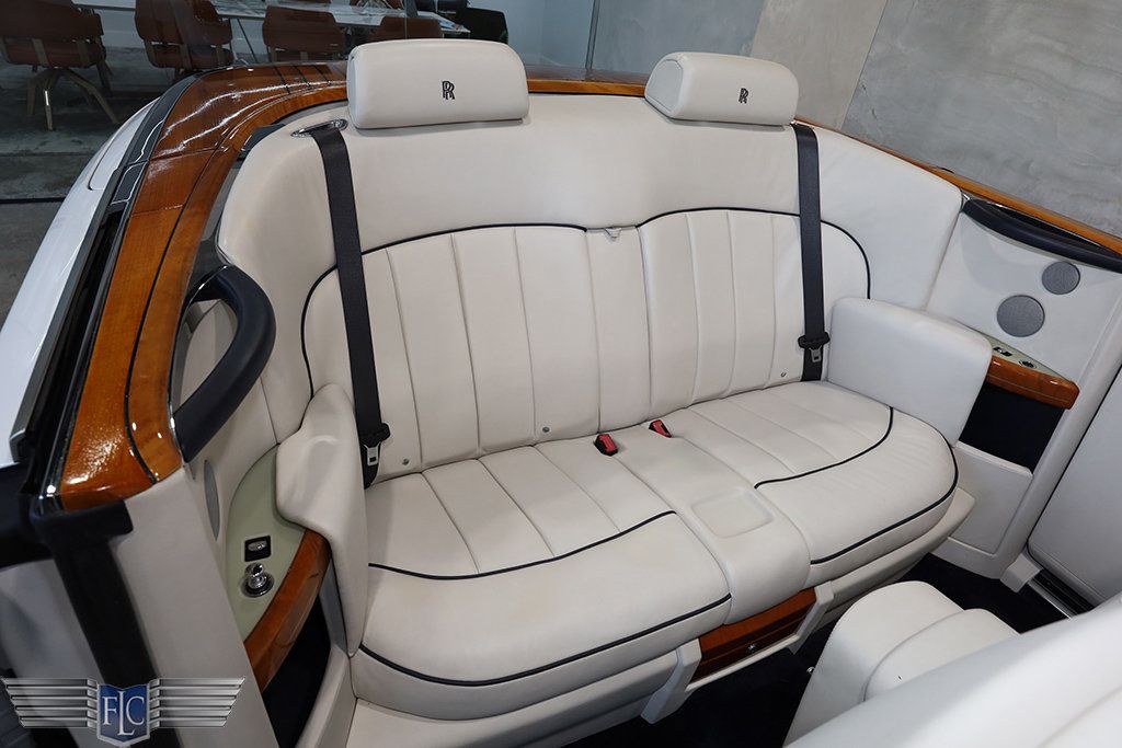 2014 Rolls-Royce Phantom Drophead Coupe  - 22941725 - 21