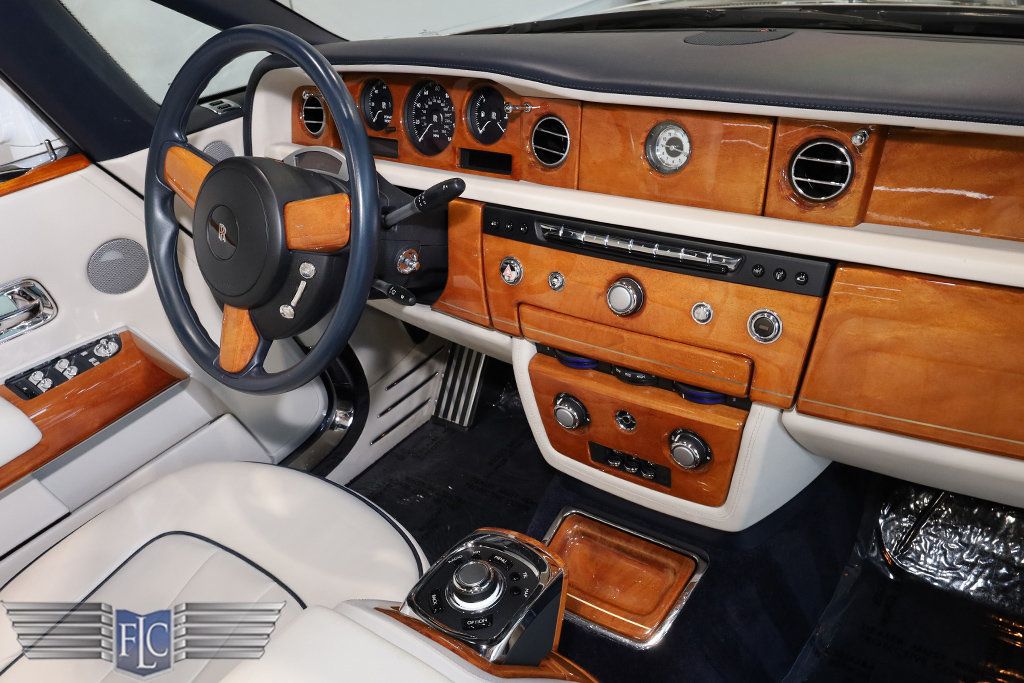 2014 Rolls-Royce Phantom Drophead Coupe  - 22941725 - 22