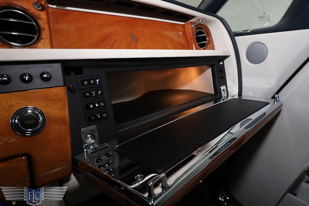 2014 Rolls-Royce Phantom Drophead Coupe  - 22941725 - 34