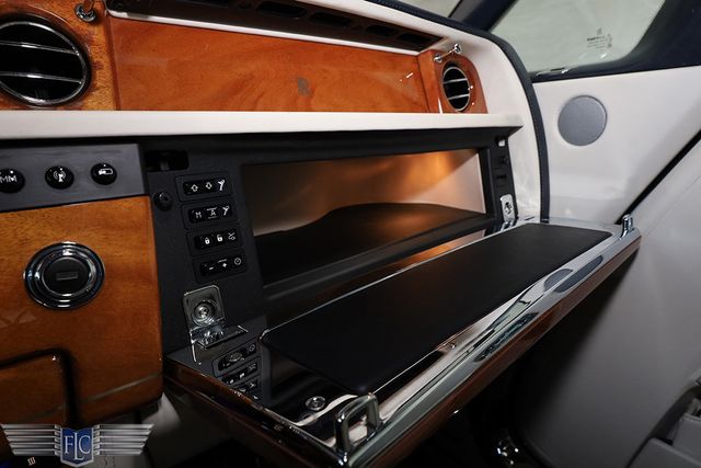 2014 Rolls-Royce Phantom Drophead Coupe  - 22941725 - 34