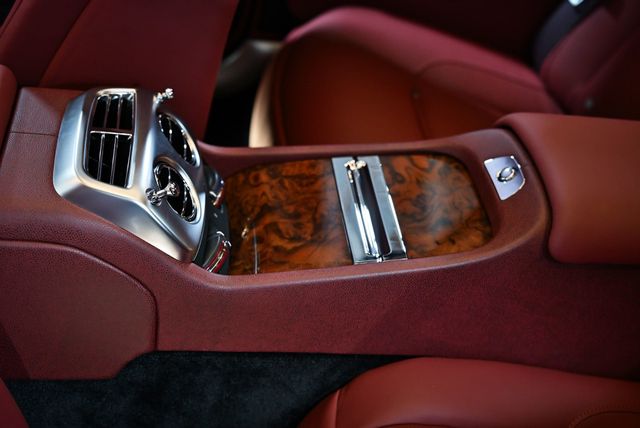2014 Rolls-Royce Wraith 2dr Coupe - 22957560 - 36