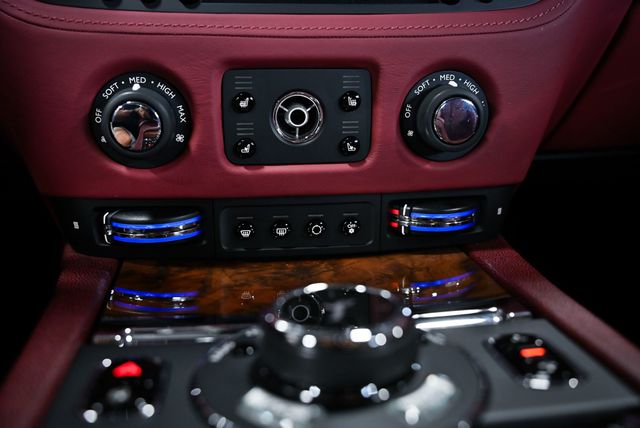 2014 Rolls-Royce Wraith 2dr Coupe - 22957560 - 64