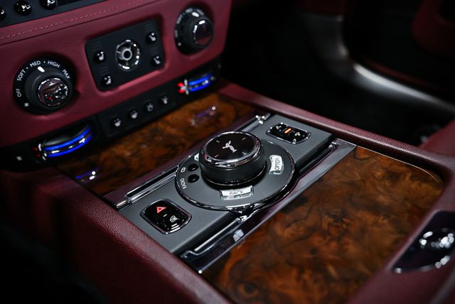 2014 Rolls-Royce Wraith 2dr Coupe - 22957560 - 73